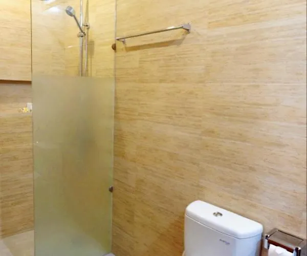 Gasthof Kayu Sugih Palace 4*