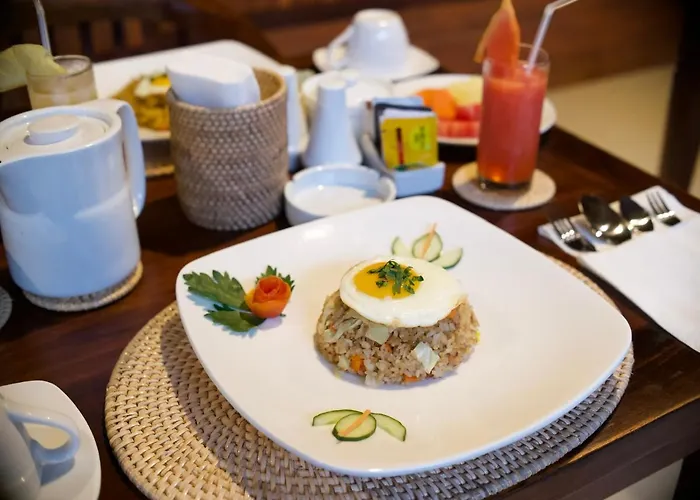 Kayu Sugih Palace Gasthof Sanur