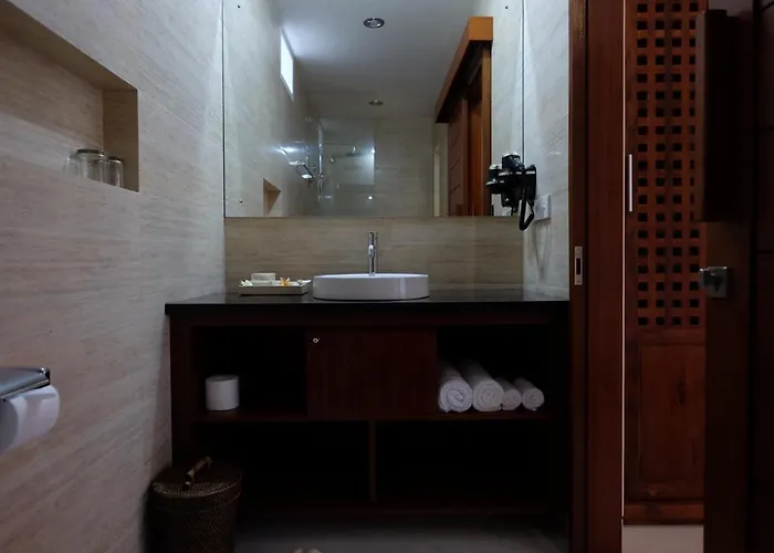 Gasthof Kayu Sugih Palace