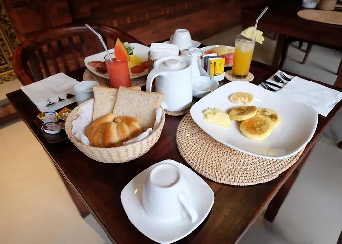 Kayu Sugih Palace Gasthof 4*