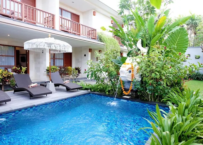 Kayu Sugih Palace 4*