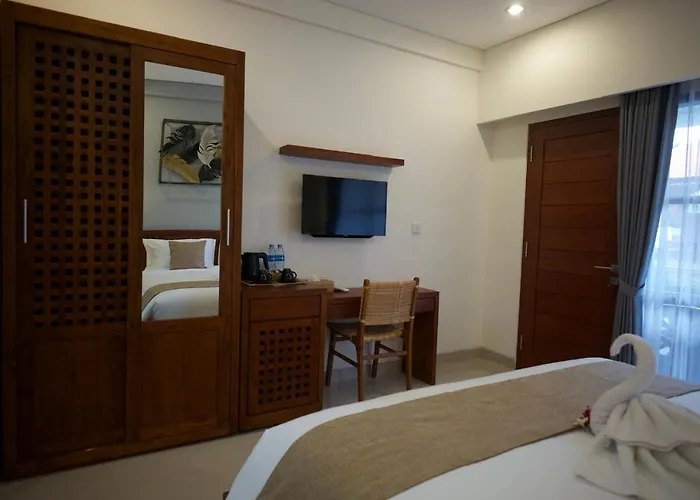 Kayu Sugih Palace Gasthof Sanur