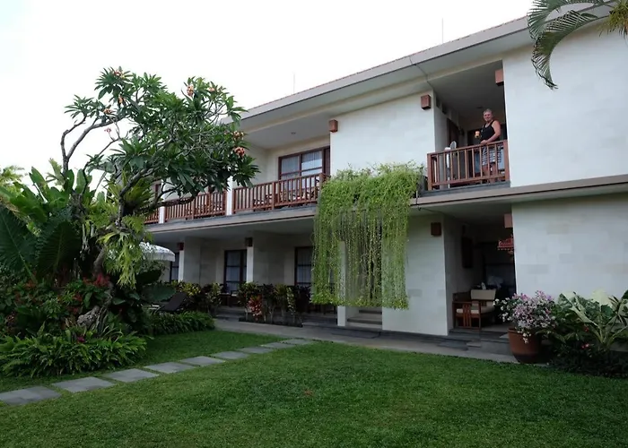 Gasthof Kayu Sugih Palace 4*